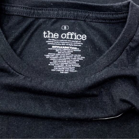 The Office Dunder Mifflin Tee Women S Black Graphic NWOT - Picture 4 of 7